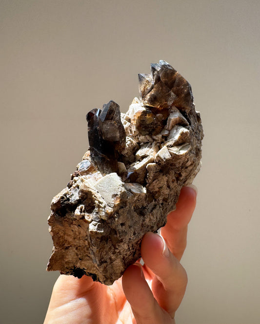 マラウィ産スモーキークォーツ④ ~Smoky Quartz~