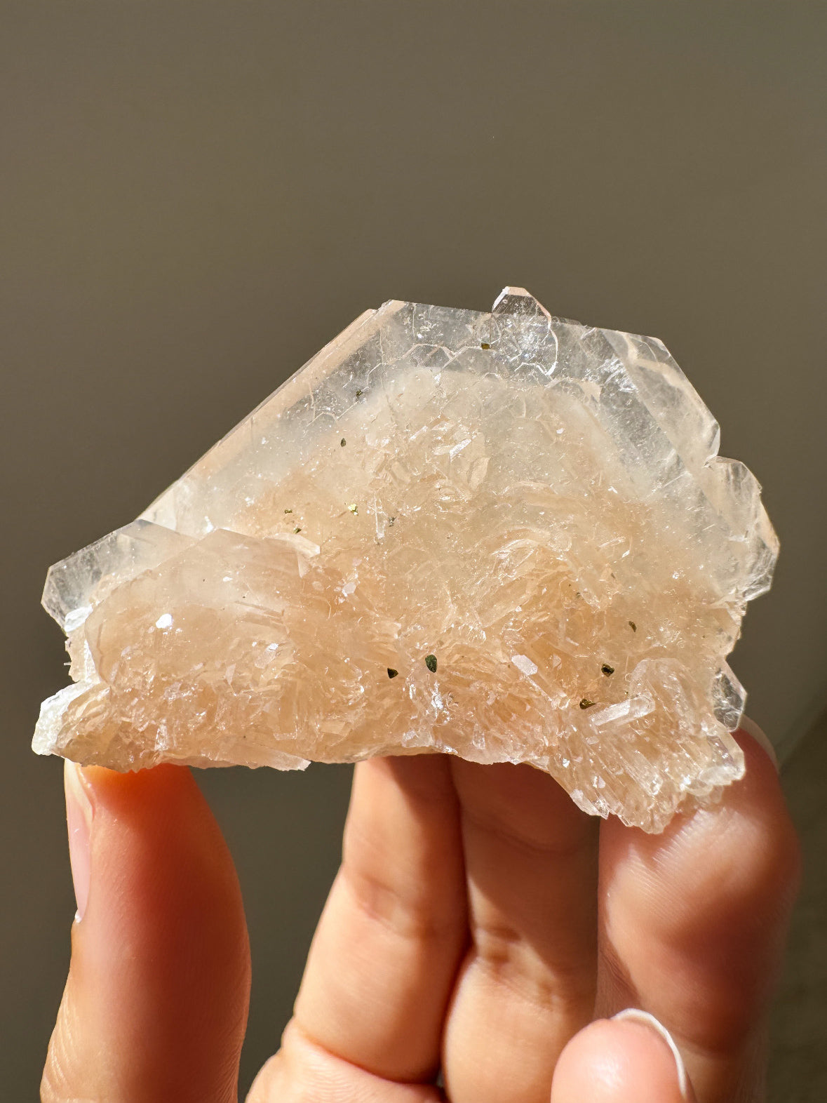 湖北省産アポフィライト＆パイライト ~Apophyllite & Pyrite~