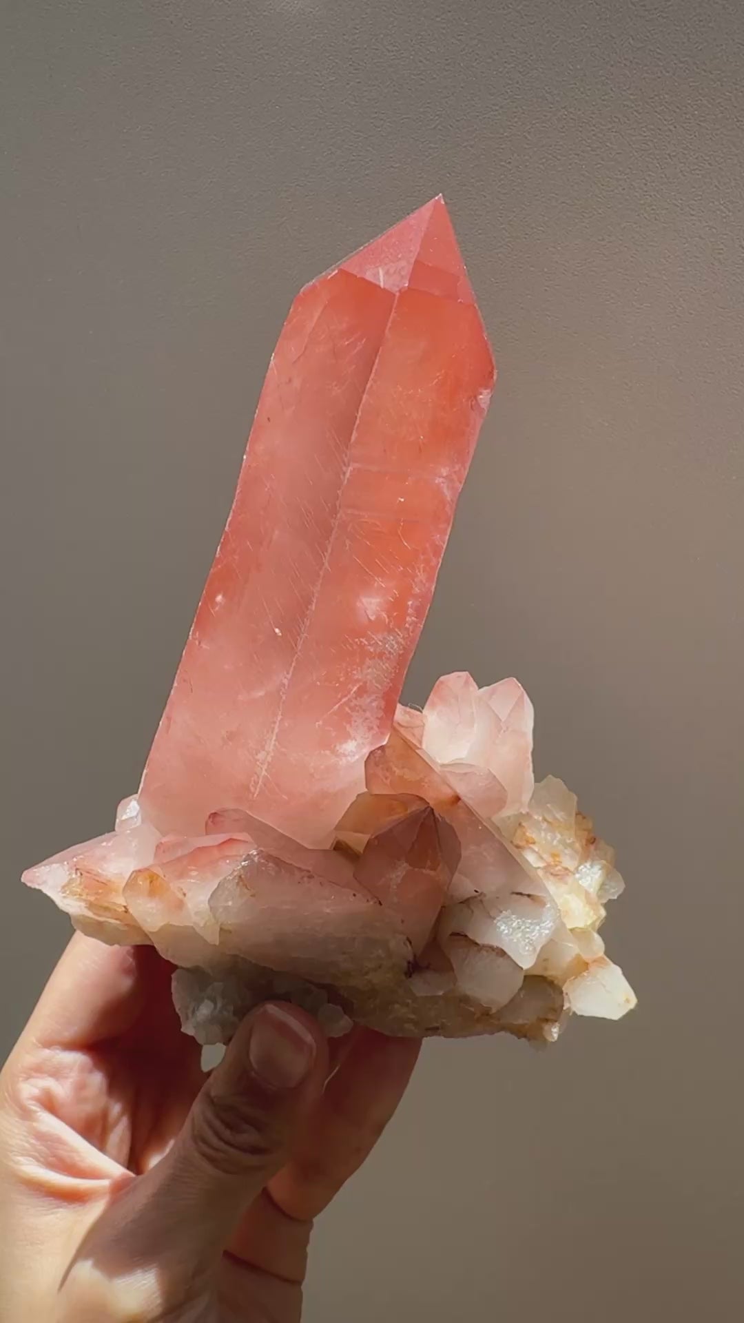 可憐なカラー　レア　スカーレットテンプル レムリアン　レムリアン水晶　天然石 可憐なカラー レア スカーレットテンプル レムリアン レムリアン