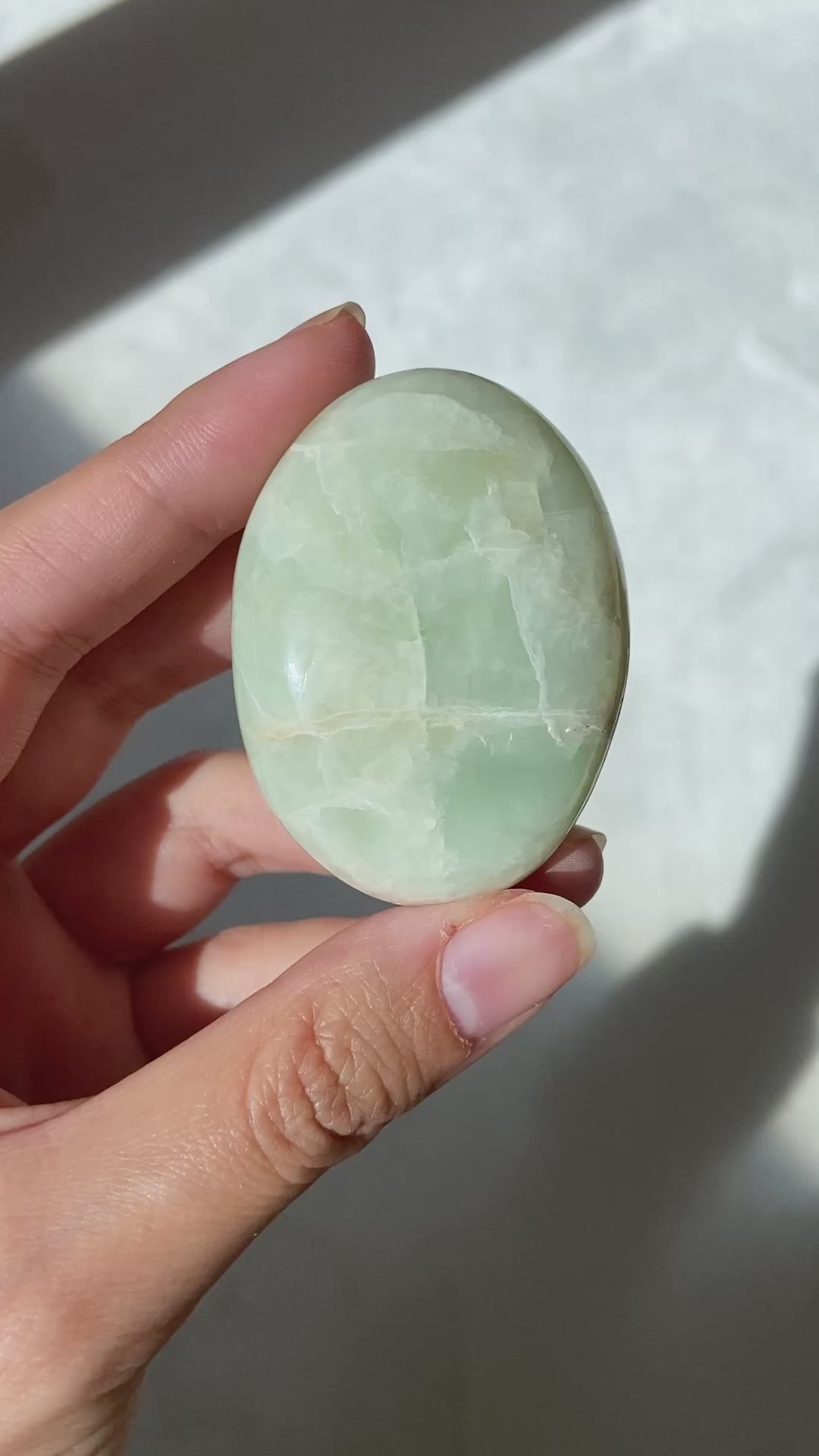 パロットグリーンムーンストーン ~Parrot Moonstone~ – WROSE