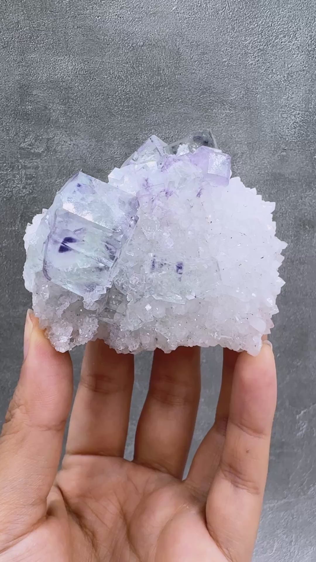 これは！綺麗なフローライトたん！綺麗！ パープルフローライト タワー型89◇Fluorite◇天然石・鉱物